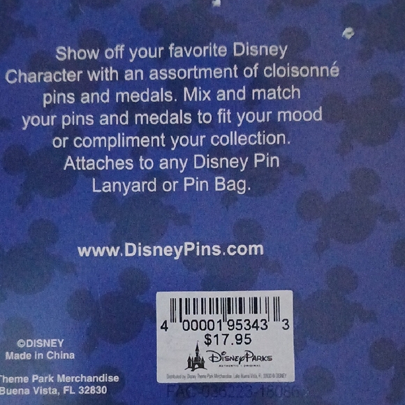 Disney Tinker Bell Green and Silver Keychain And Lanyard Pin. *Price Is Firm* - Picture 3 of 4